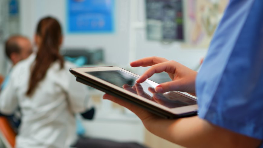 Google lancia MedGemma: modello LLM specializzato in ambito sanitario completamente gratuito.