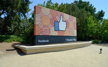 Zuckerberg e i piani poco chiari sull'IA