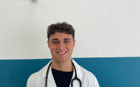 Fra camici bianchi e algoritmi: il futuro della professione medica