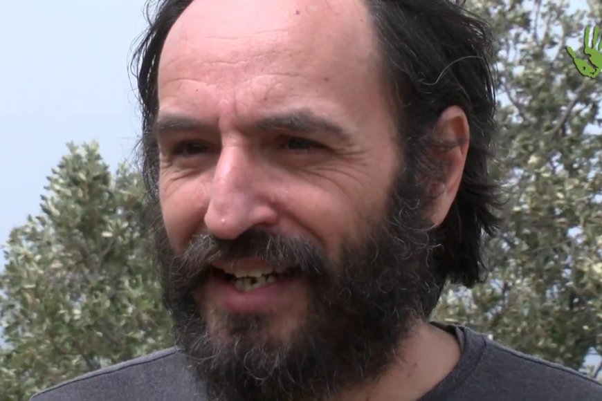 Disconnessi: quando la paura di staccare racconta chi siamo