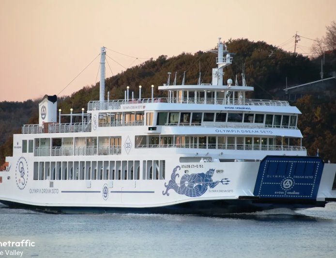 Il Giappone rompe gli indugi e affida ai computer il primo traghetto commerciale di massa