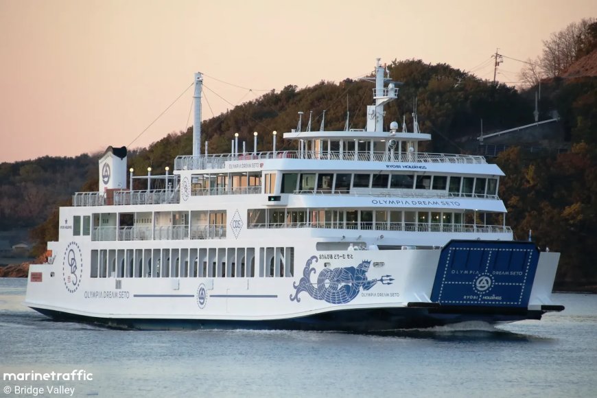 @Bridge Valley marinetraffic https://www.marinetraffic.com/