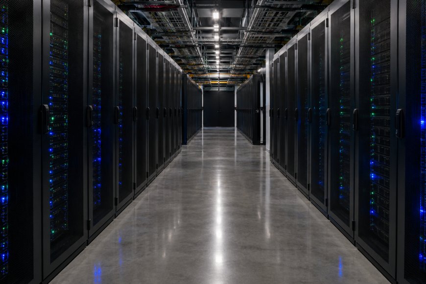 Mantenere accesa la memoria dei modelli intelligenti abbatte la spesa dei server