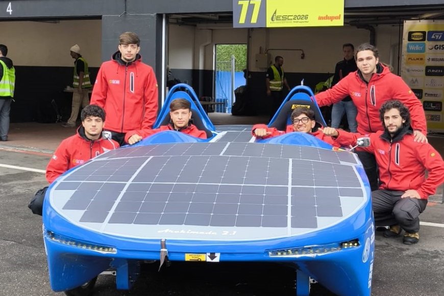 Mobilità sostenibile, l'auto solare siciliana Archimede 2.1 conquista il quinto posto in Belgio